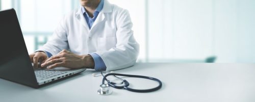 Ubezpieczenia OC lekarzy – co obejmuje i ile kosztuje?