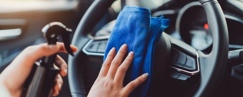 Jak dbać o czystość samochodu? Miniporadnik