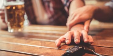 Zadbaj, by Twoi bliscy nie wsiadali za kółko po alkoholu