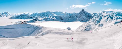 Gdzie na narty we Francji? Najlepsze ośrodki w Alpach i Pirenejach dla narciarzy
