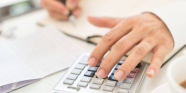 Auto z Niemiec – opłaty, koszt sprowadzenia, bezpieczeństwo