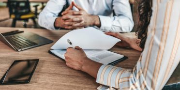 Najtańsza polisa OC w Toruniu – ile wyniosła? Jak kupić najlepsze OC?