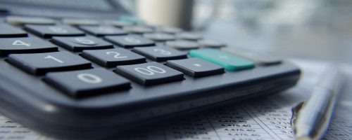 Darmowy kalkulator OC – 5 powodów, dla których warto z niego skorzystać