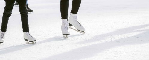 Najpopularniejsze sporty zimowe – odkryj, co króluje na stokach i lodowiskach