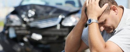 Co zrobić w przypadku szkody na drodze? Dokumenty i wyposażenie, które musisz mieć przy sobie w 2024 roku